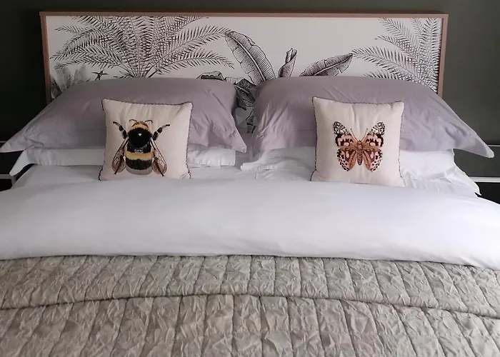 No 12 3* דנגרבן