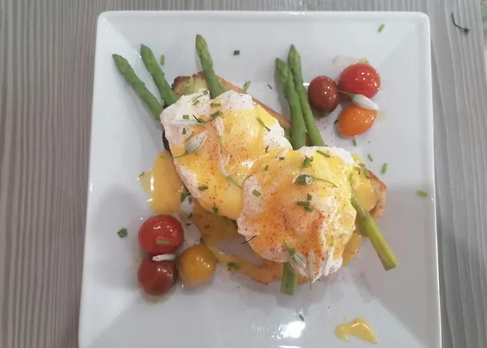 לינה וארוחת בוקר No 12 3*