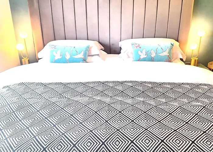 לינה וארוחת בוקר No 12